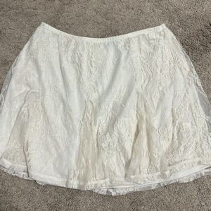 Elegant White Lace Skirt - wild fable - size small - New without tag